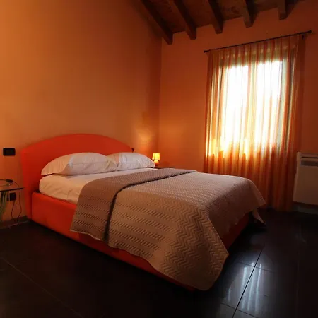 Nocleg ze śniadaniem Cascina Quaderna Castenedolo