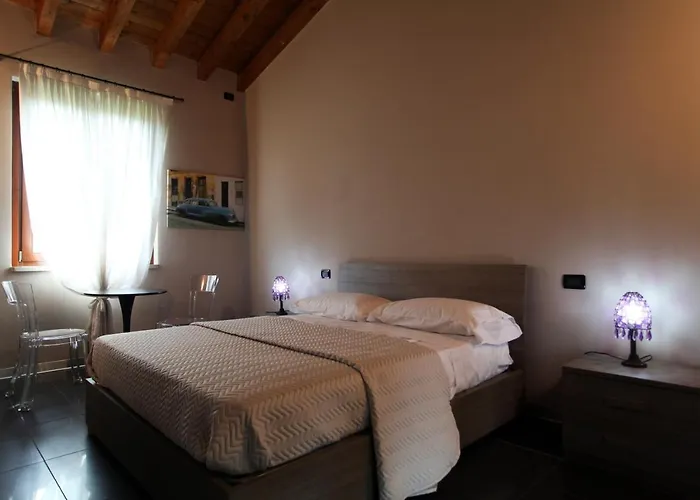 Bed and Breakfast Cascina Quaderna 4*